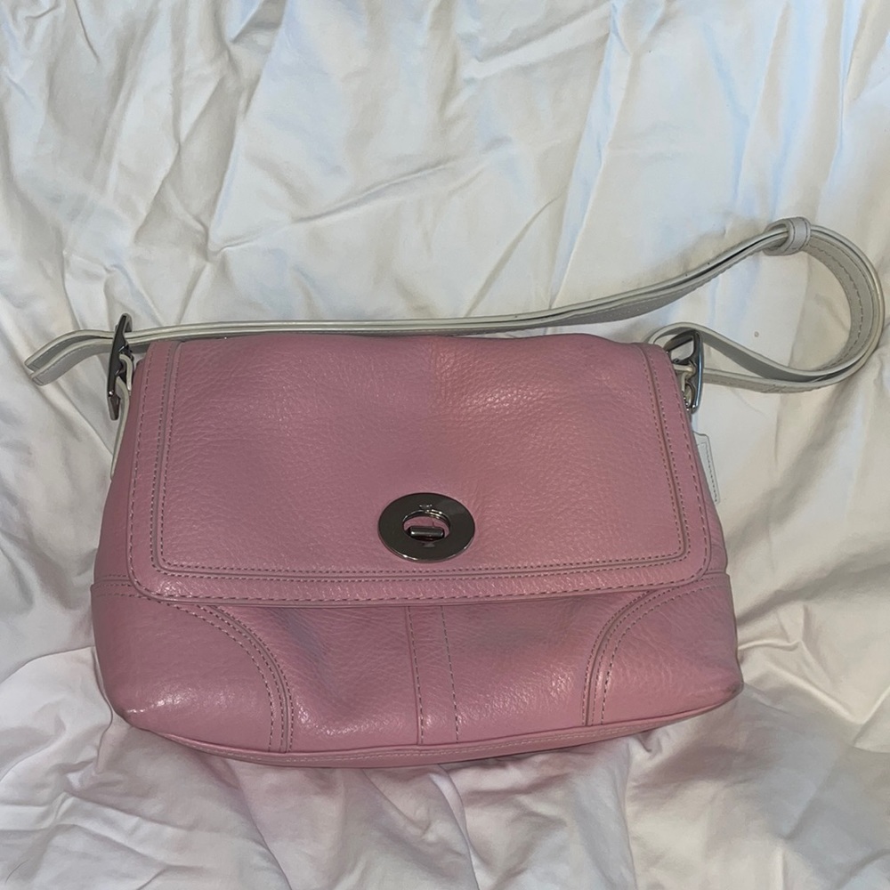 COACH F13085 HAMPTON PEBBLED LEATHER SHOULDER BAG